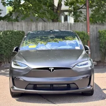 2022 Tesla Model X Plaid