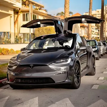 2022 Tesla Model X Plaid
