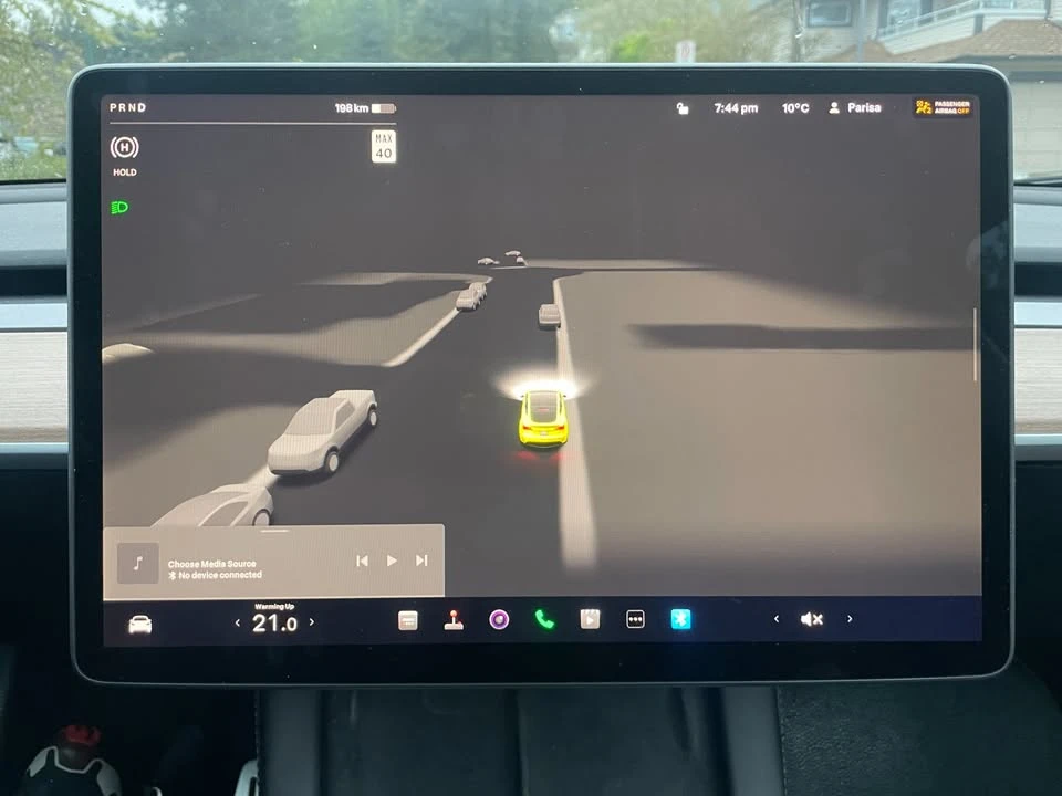 2022 Tesla Model Y - Image 18 of 20
