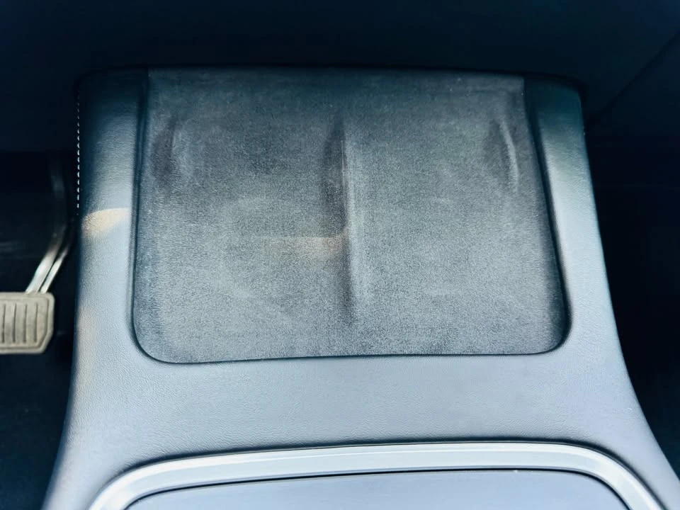 2022 Tesla Model Y - Image 9 of 11