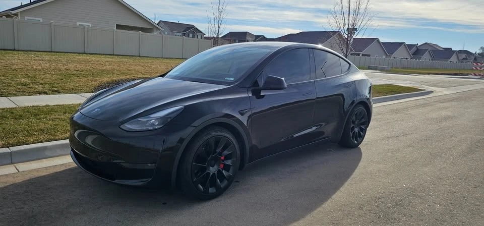 2022 Tesla Model Y Performance - Image 2 of 12
