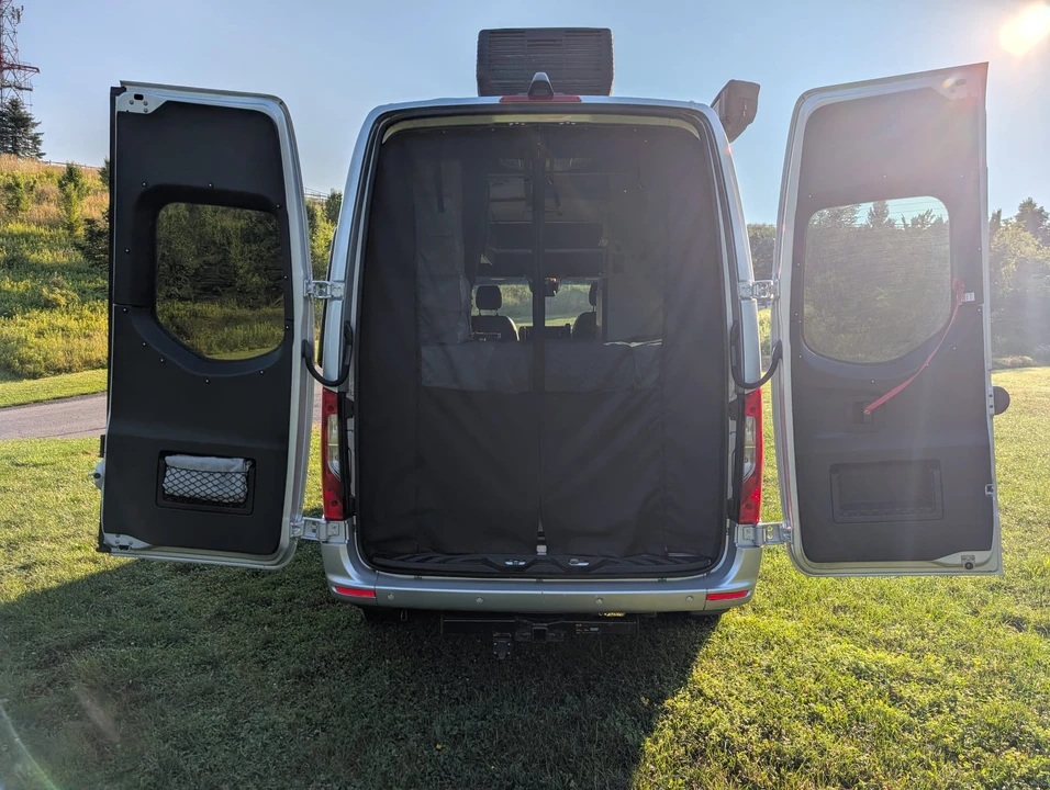 2022 Mercedes-Benz VS30 Sprinter - Image 9 of 31