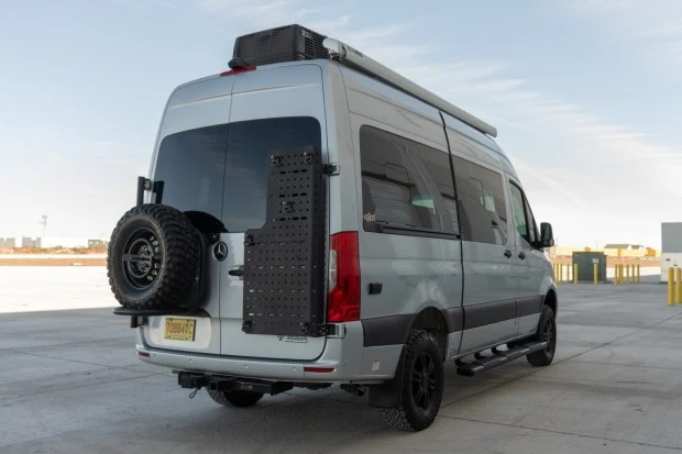 2022 Mercedes-Benz VS30 Sprinter - Image 2 of 8