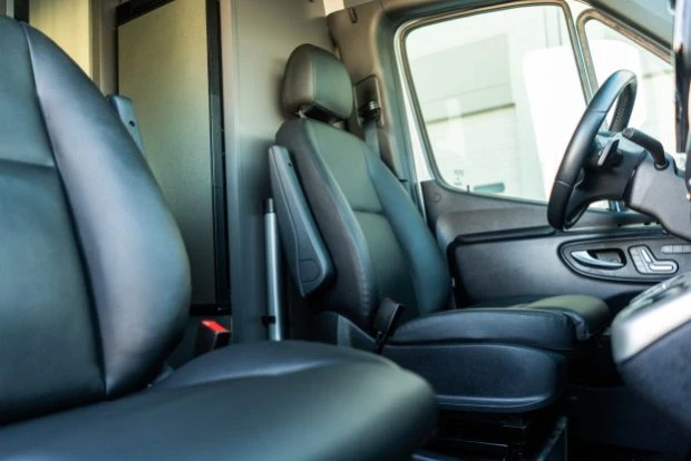 2022 Mercedes-Benz VS30 Sprinter - Image 4 of 8