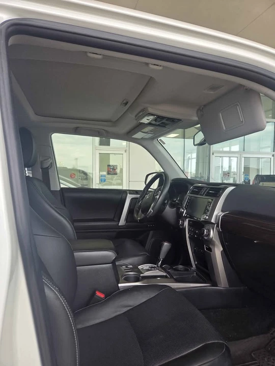 2022 Toyota 4Runner 5th Gen - Image 8 of 16