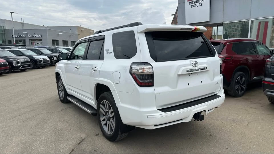 2022 Toyota 4Runner 5th Gen - Image 6 of 15