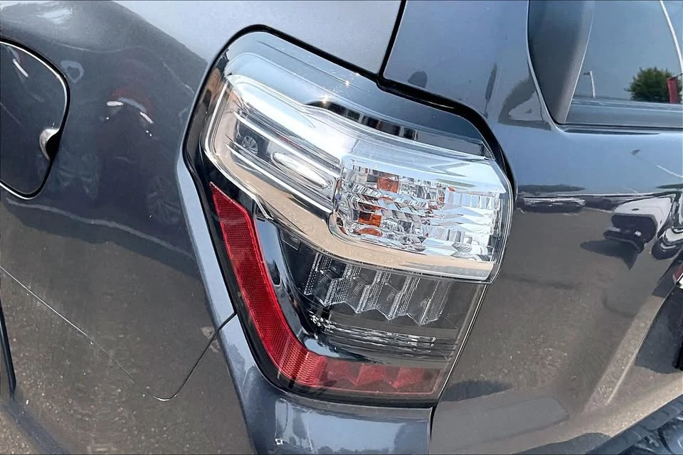 2022 Toyota 4Runner 5th Gen - Image 20 of 20