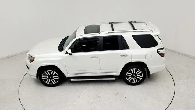 2022 Toyota 4Runner 5th Gen - Image 15 of 18