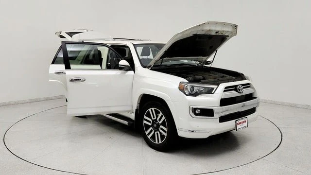 2022 Toyota 4Runner 5th Gen - Image 9 of 18