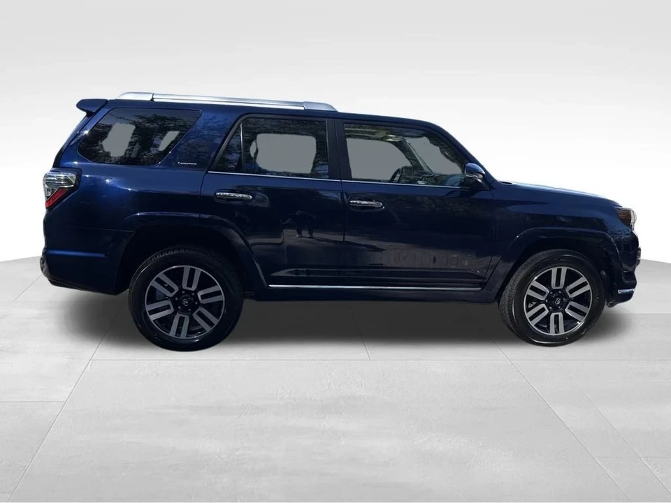 2022 Toyota 4Runner 5th Gen - Image 6 of 12