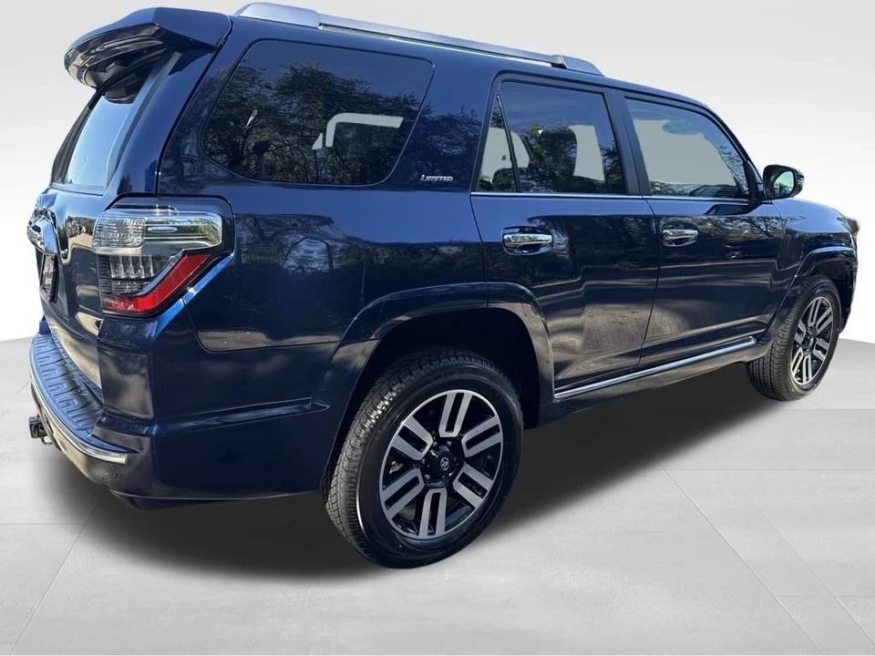 2022 Toyota 4Runner 5th Gen - Image 5 of 12