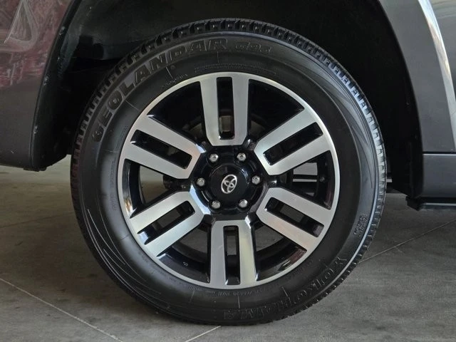 2022 Toyota 4Runner 5th Gen - Image 5 of 21