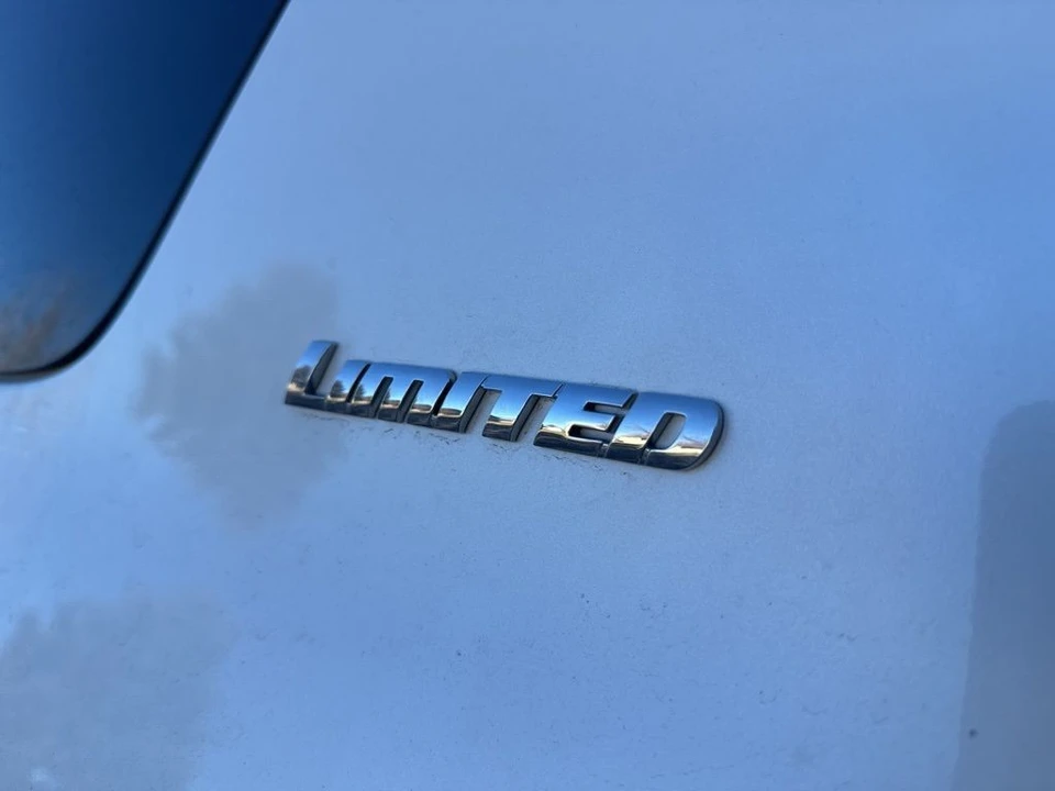 2022 Toyota 4Runner 5th Gen - Image 10 of 12