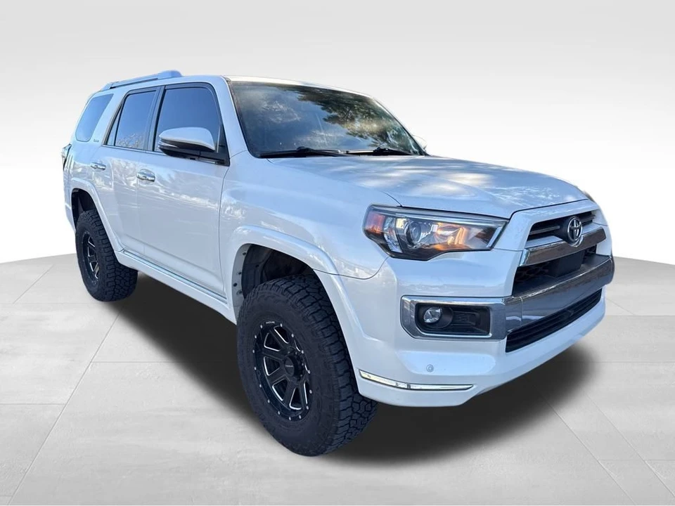 2022 Toyota 4Runner 5th Gen - Image 9 of 12