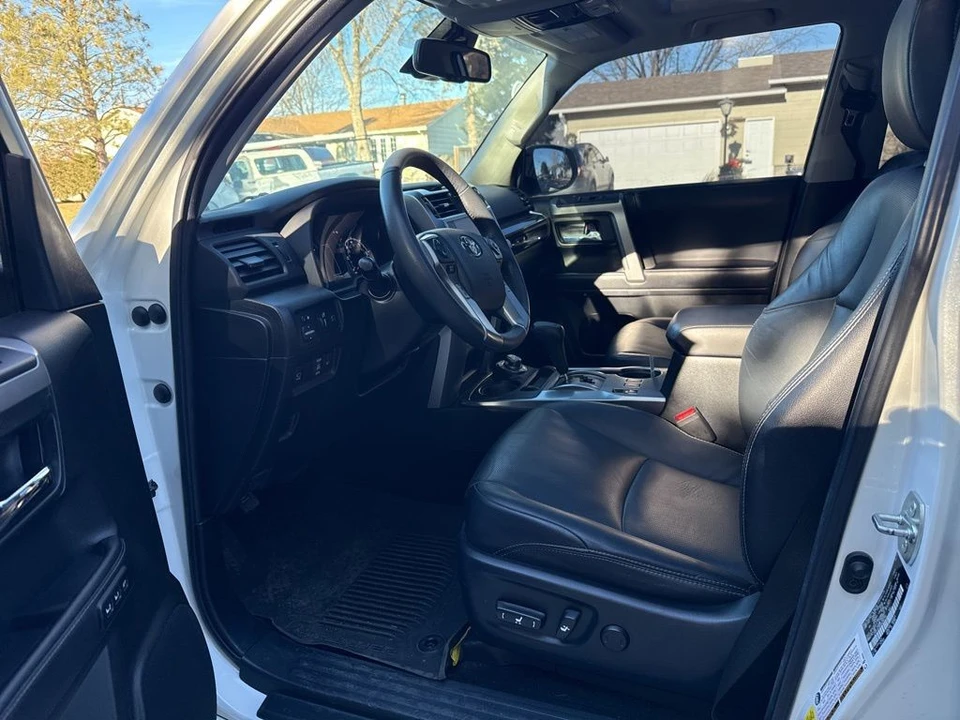 2022 Toyota 4Runner 5th Gen - Image 13 of 21