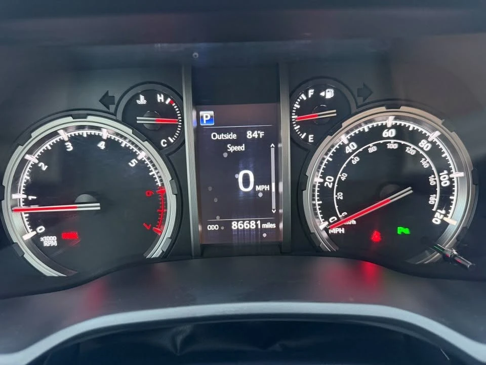 2022 Toyota 4Runner 5th Gen - Image 6 of 17