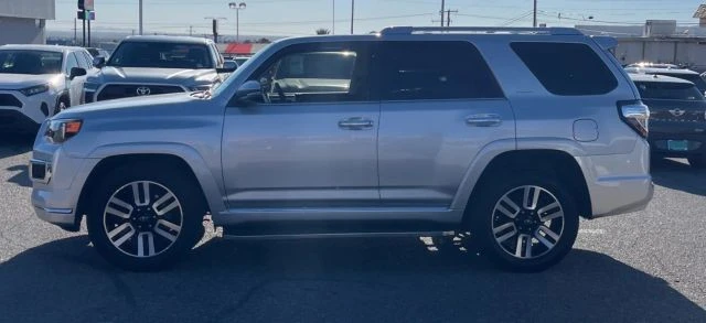 2022 Toyota 4Runner 5th Gen - Image 4 of 8