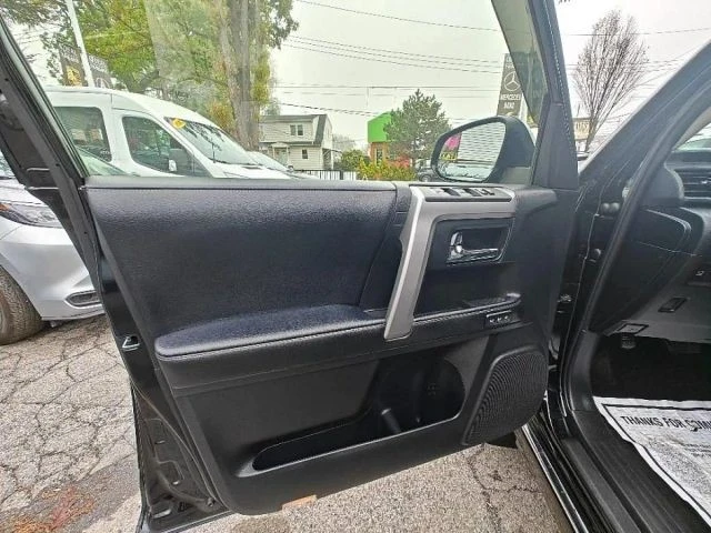 2022 Toyota 4Runner 5th Gen - Image 12 of 21