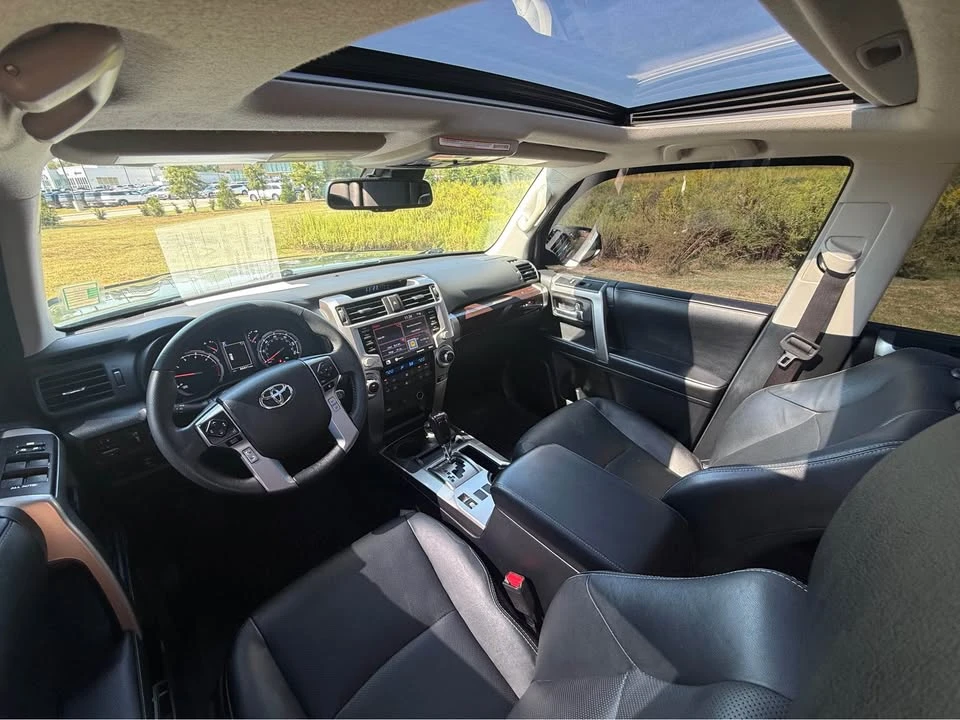 2022 Toyota 4Runner 5th Gen - Image 8 of 13
