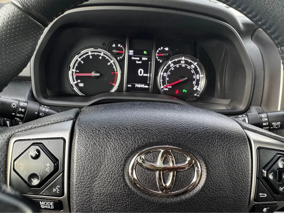 2022 Toyota 4Runner 5th Gen - Image 5 of 11