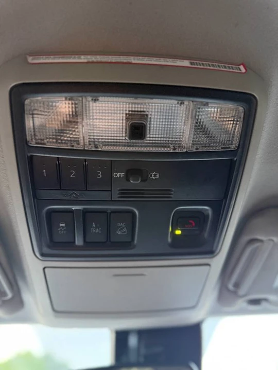 2022 Toyota 4Runner 5th Gen - Image 15 of 17