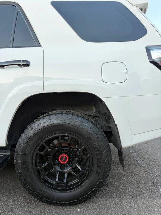 2022 Toyota 4Runner 5th Gen - Image 4 of 17