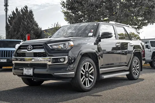 2022 Toyota 4Runner Limited 4WD SUV