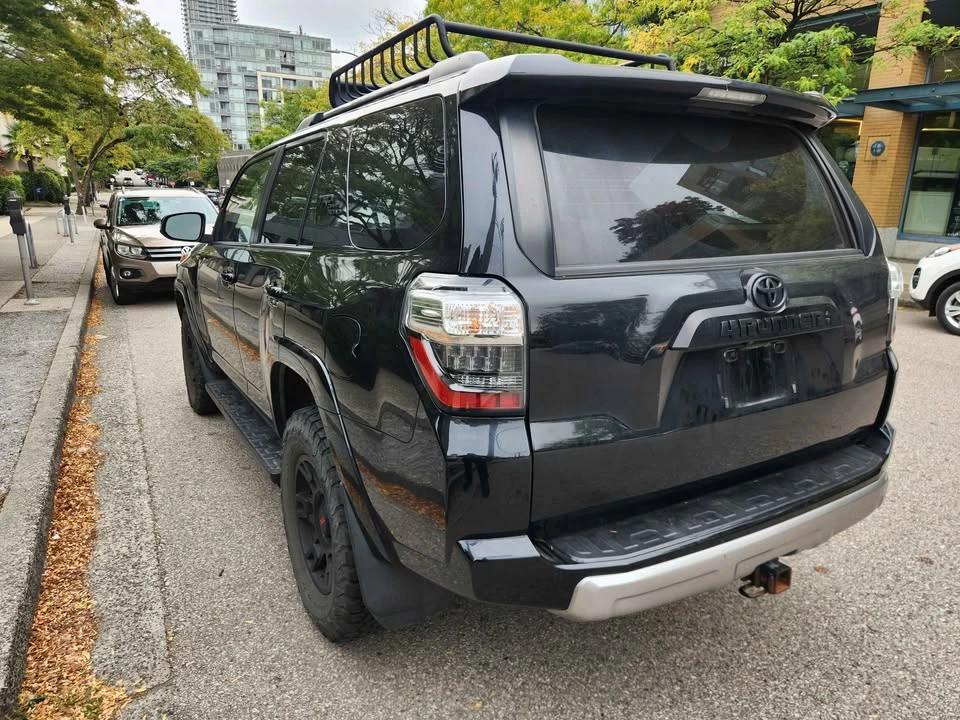 2022 Toyota 4Runner 5th Gen - Image 9 of 15