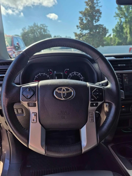 2022 Toyota 4Runner 5th Gen - Image 6 of 17