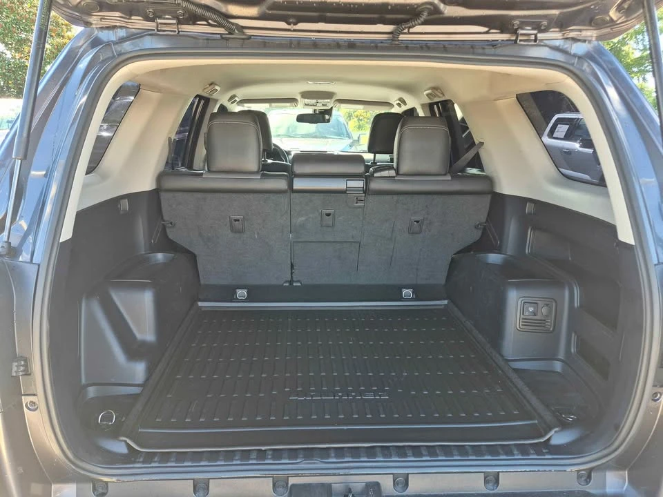 2022 Toyota 4Runner 5th Gen - Image 14 of 17