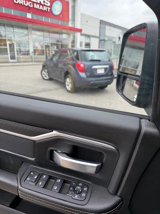 2022 Toyota 4Runner 5th Gen - Image 8 of 11