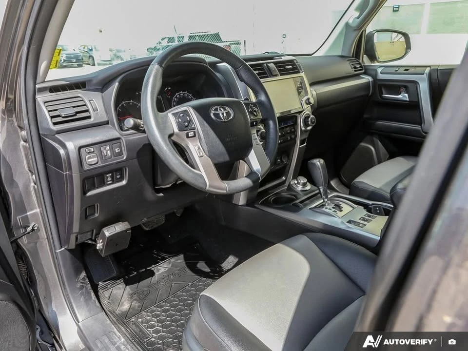 2022 Toyota 4Runner 5th Gen - Image 16 of 20