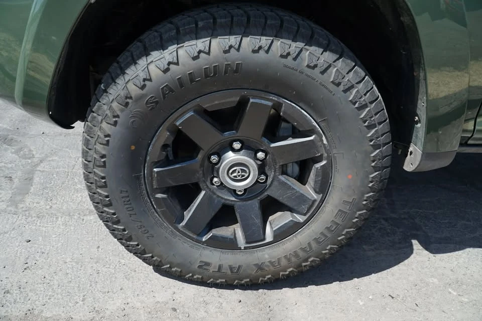 2022 Toyota 4Runner 5th Gen - Image 15 of 20