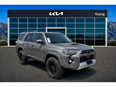 2022 Toyota 4Runner TRD Off-Road