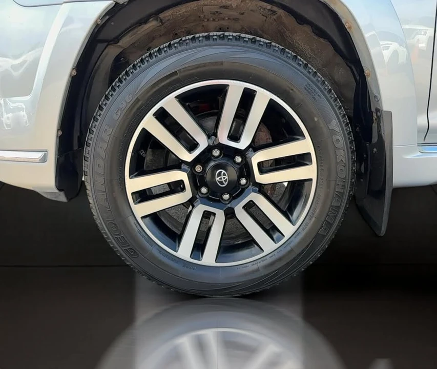 2022 Toyota 4Runner 5th Gen - Image 10 of 15