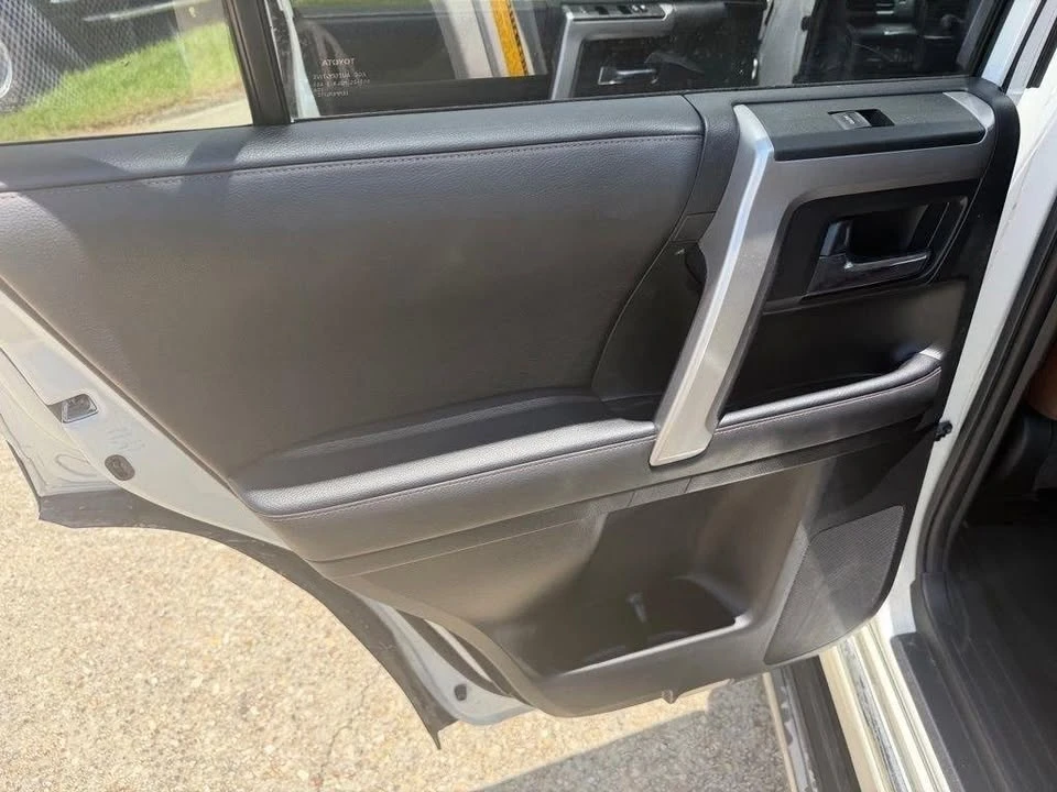2022 Toyota 4Runner 5th Gen - Image 14 of 20