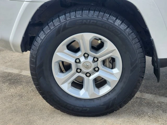 2022 Toyota 4Runner 5th Gen - Image 9 of 20