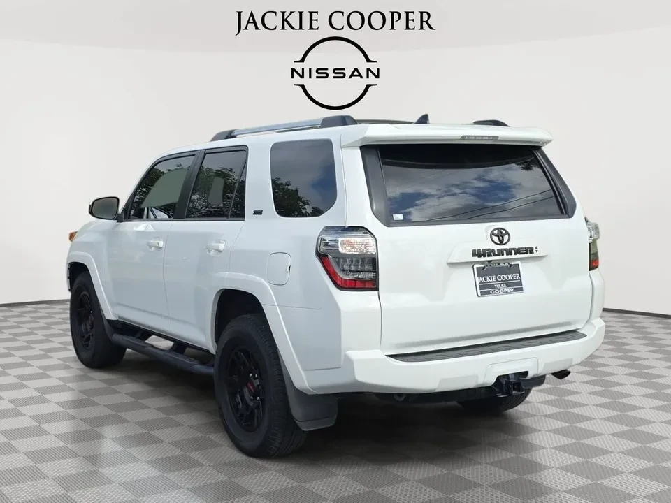 2022 Toyota 4Runner 5th Gen - Image 5 of 8
