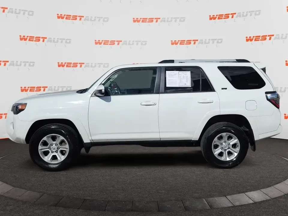 2022 Toyota 4Runner 5th Gen - Image 2 of 20