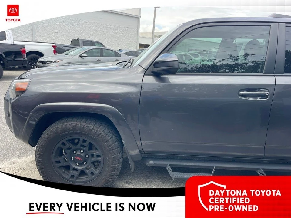 2022 Toyota 4Runner 5th Gen - Image 3 of 10