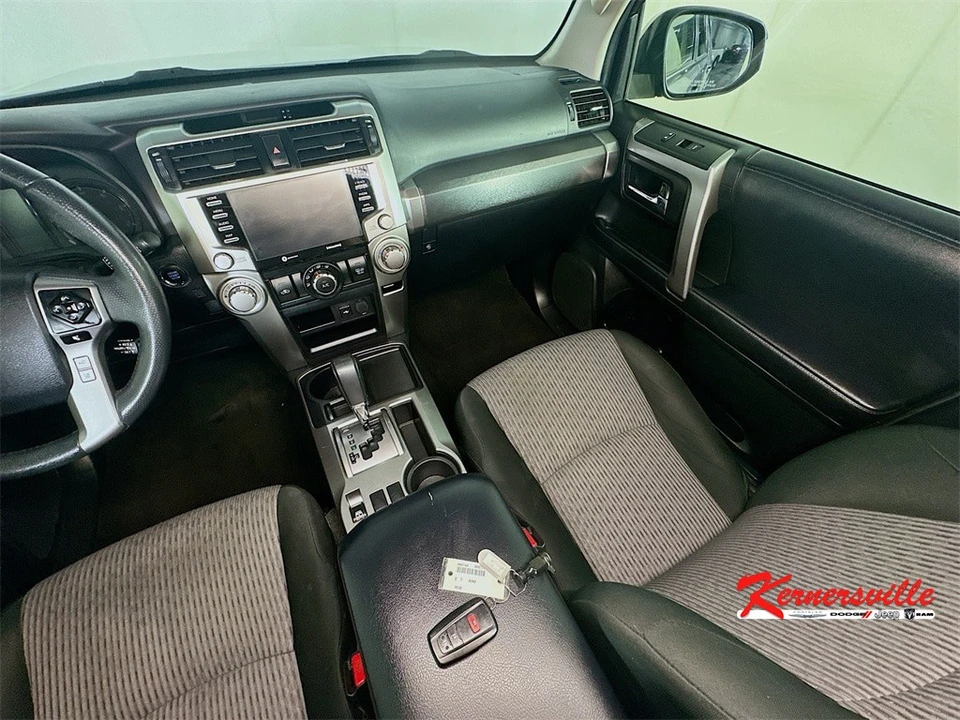 2022 Toyota 4Runner 5th Gen - Image 11 of 21