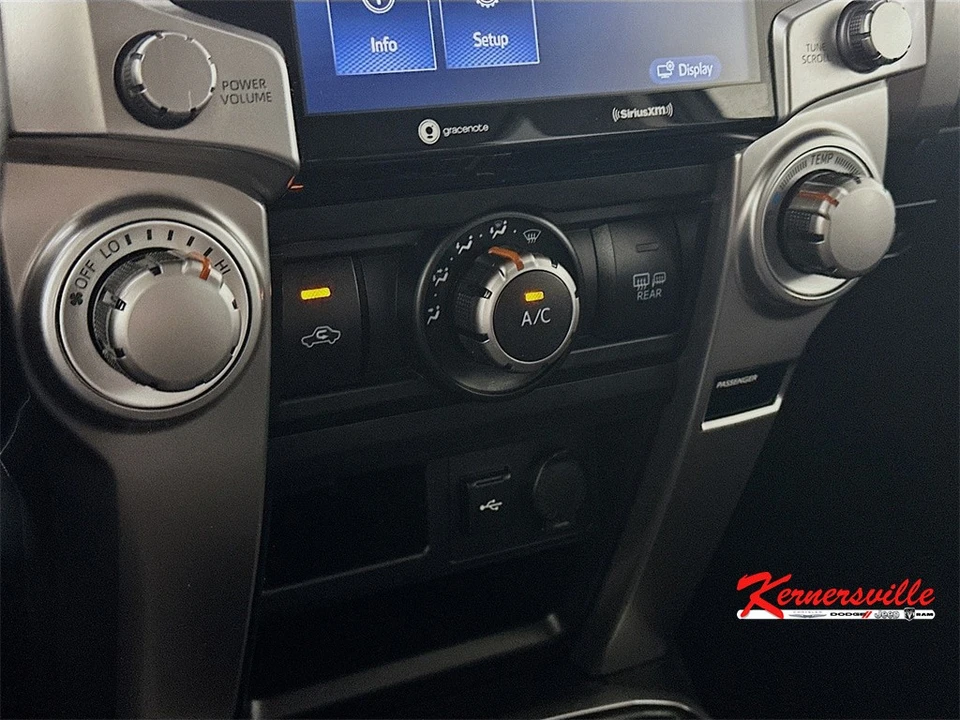 2022 Toyota 4Runner 5th Gen - Image 18 of 21