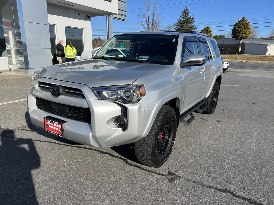 2022 Toyota 4Runner 5th Gen - Image 6 of 12