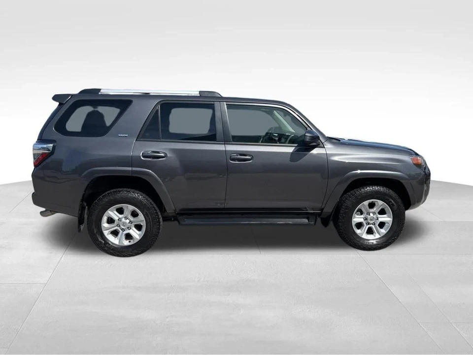 2022 Toyota 4Runner 5th Gen - Image 6 of 12