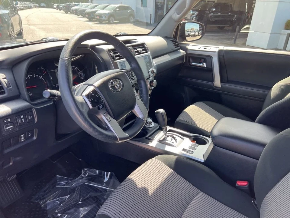 2022 Toyota 4Runner 5th Gen - Image 11 of 12