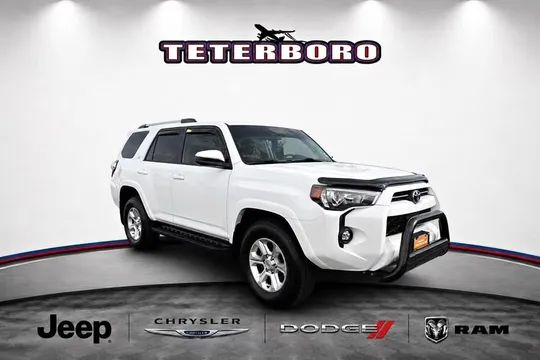 2022 Toyota 4Runner SR5