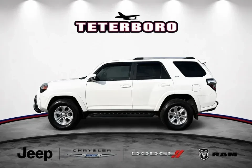 2022 Toyota 4Runner 5th Gen - Image 4 of 20