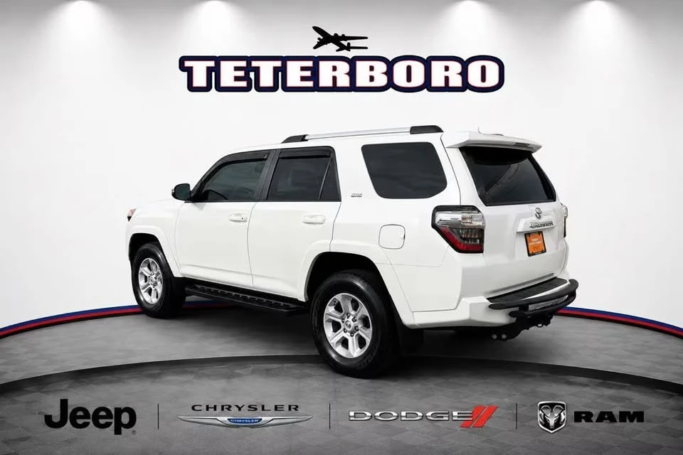 2022 Toyota 4Runner 5th Gen - Image 5 of 20
