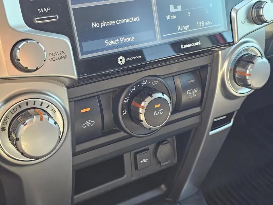 2022 Toyota 4Runner 5th Gen - Image 14 of 17