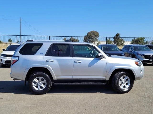 2022 Toyota 4Runner 5th Gen - Image 4 of 12